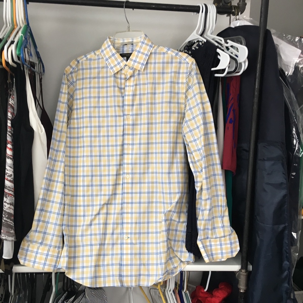 Banana Republic men’s dress shirt